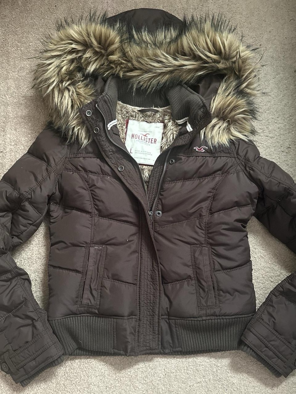 Vintage Y2K Hollister Faux Fur Puffer Jacket